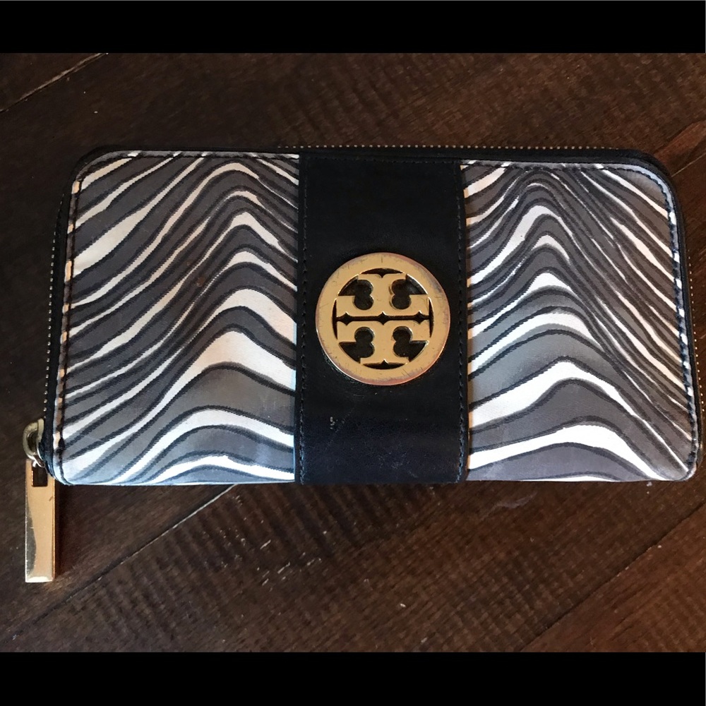 Tory Burch Wallet